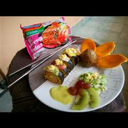 Fruity Avocado Sauce Sushimie with Lettuce Salad